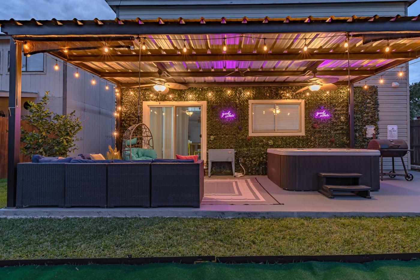 Gameroom, Bbq & Hot-Tub By Lackland & Seaworld San Antonio Exteriör bild