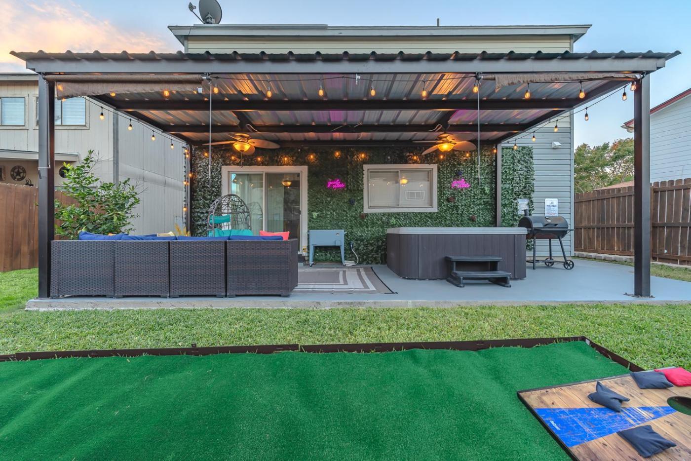 Gameroom, Bbq & Hot-Tub By Lackland & Seaworld San Antonio Exteriör bild